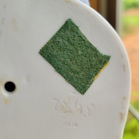 Herend Hungary Handpainted Porcelain Dancing Couple Folk Figurine - Picture 8 of 12